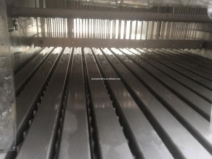 Machine industrielle d'injection de saumure de poulet à vendre la plus défunte machine d'injection d'eau salée pour le poulet de viande